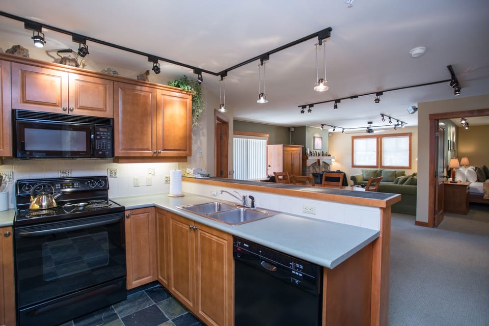 Condo, 2 Bedrooms | Private kitchen | Fridge, coffee/tea maker, toaster
