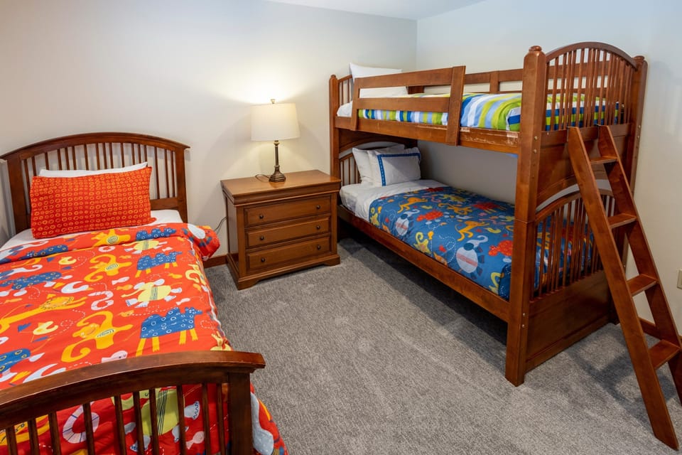 Condo, 2 Bedrooms | 2 bedrooms, WiFi (free)