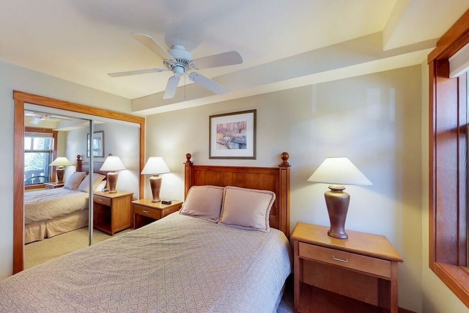 Condo, 2 Bedrooms | 2 bedrooms, iron/ironing board, WiFi (free)