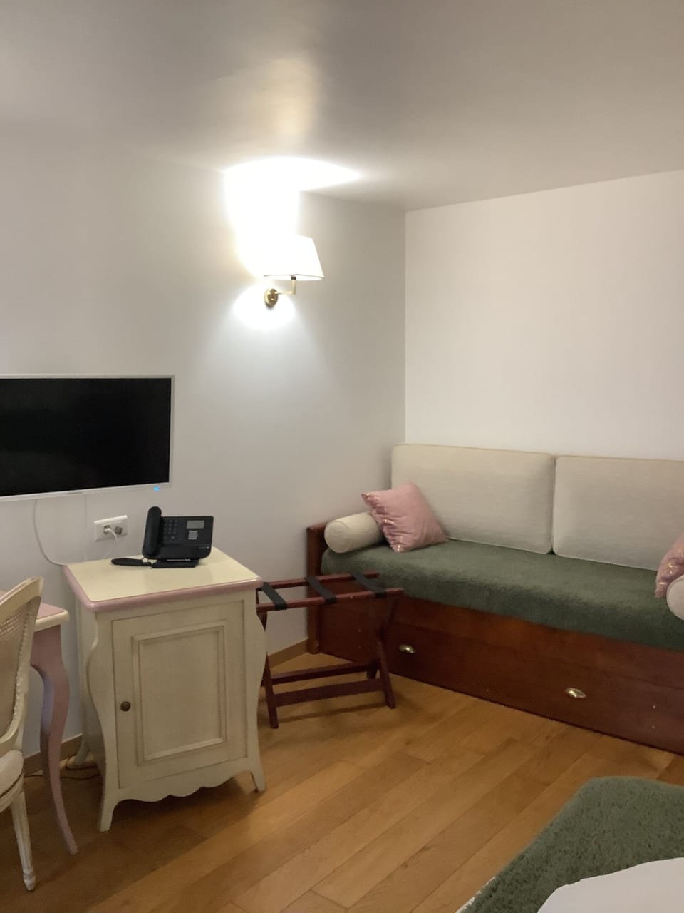 Quadruple Room, Ensuite (Chambre 5) | Lounge