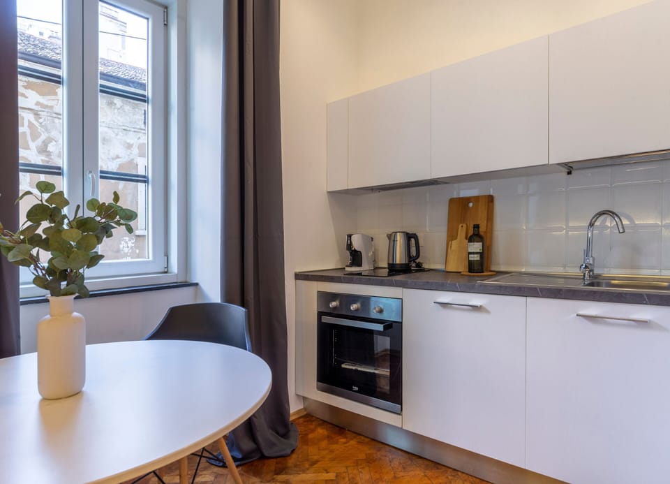 City Room | Private kitchen | Fridge, oven, stovetop, coffee/tea maker