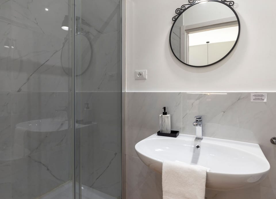 Ghiberti - Studio in the City Center Apartment in Trieste