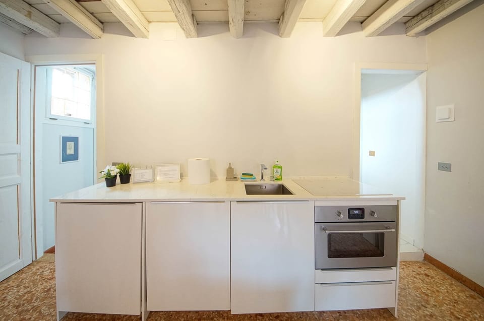 Apartment | Living area | Flat-screen TV