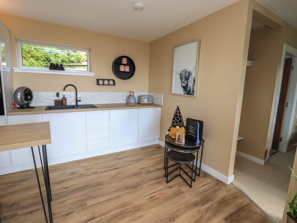 Fridge, electric kettle, toaster, cookware/dishes/utensils