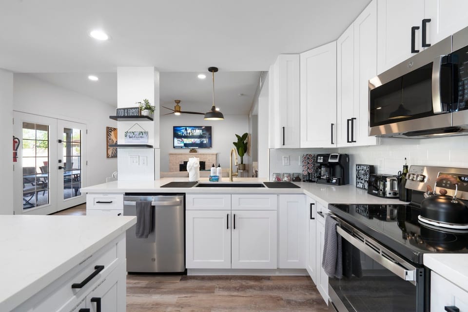 House | Private kitchen | Fridge, microwave, oven, dishwasher