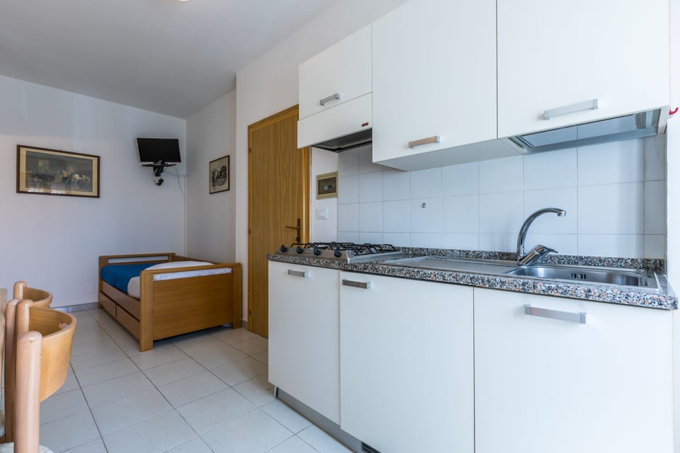 Classic Studio | Private kitchen