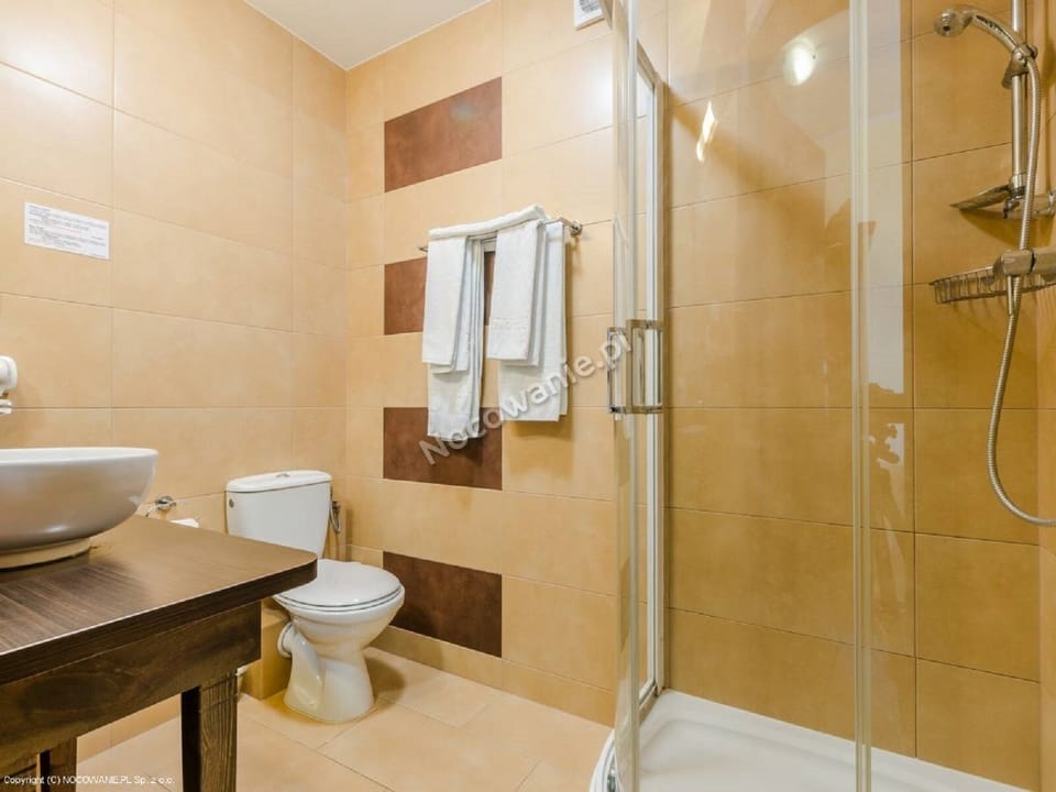 Shower, free toiletries, hair dryer, towels