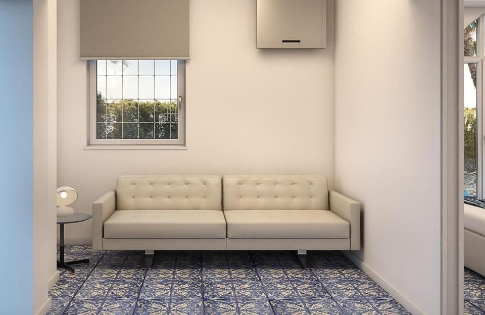 Executive Cottage, Jetted Tub | Living area