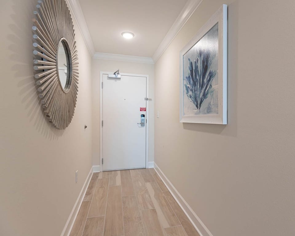 Condo, 2 Bedrooms | Interior