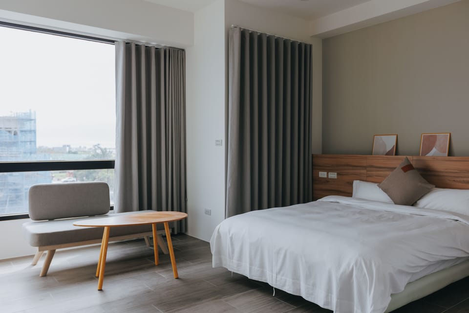 Superior Double Room, Non Smoking | Premium bedding, free WiFi, bed sheets