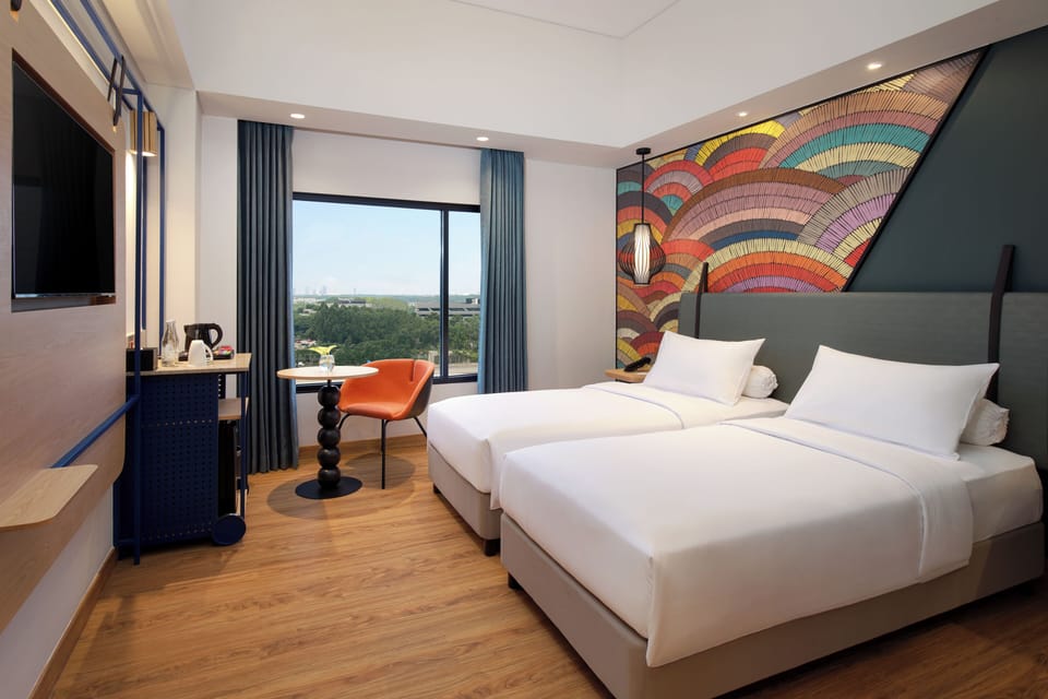 Superior Room, 2 Twin Beds | In-room safe, laptop workspace, soundproofing, iron/ironing board