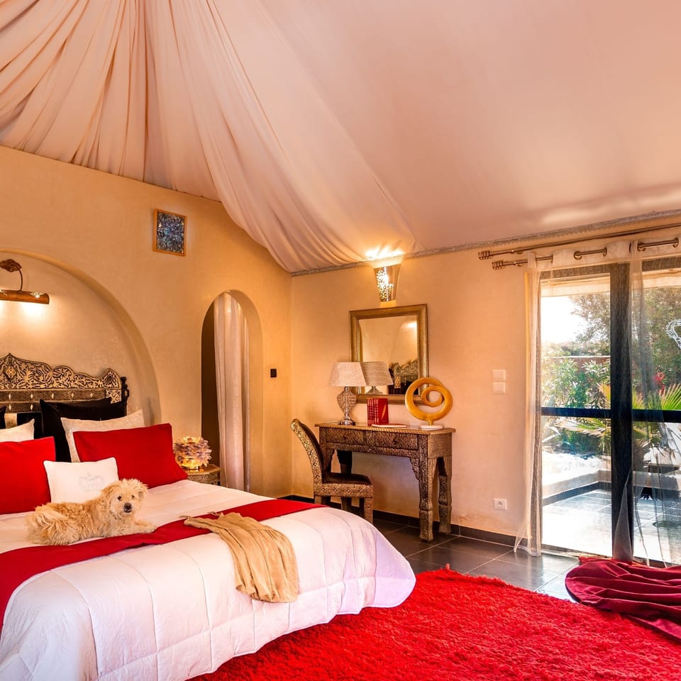 Presidential Suite | In-room safe, individually decorated, individually furnished