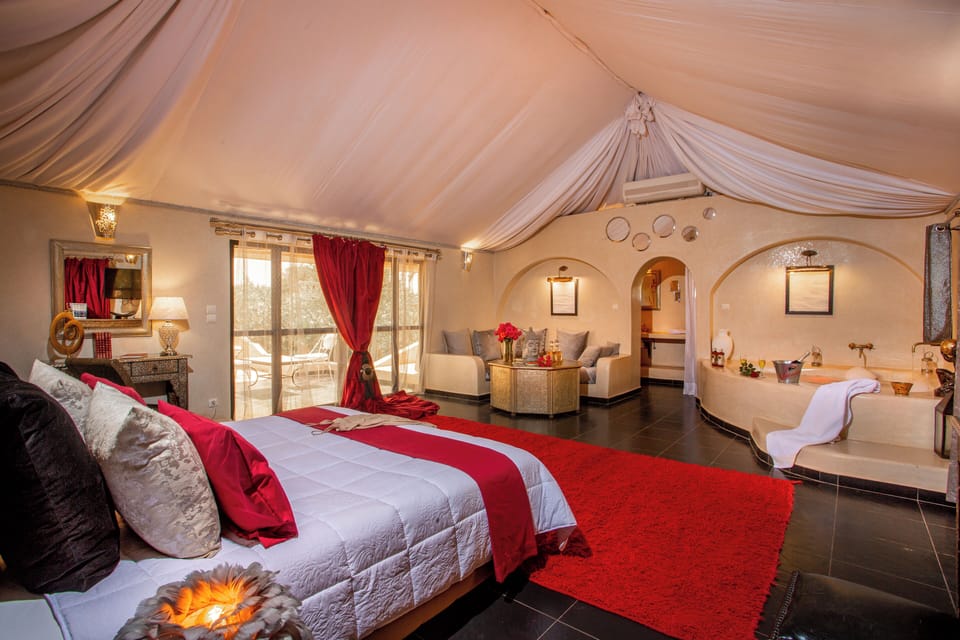 Presidential Suite | In-room safe, individually decorated, individually furnished