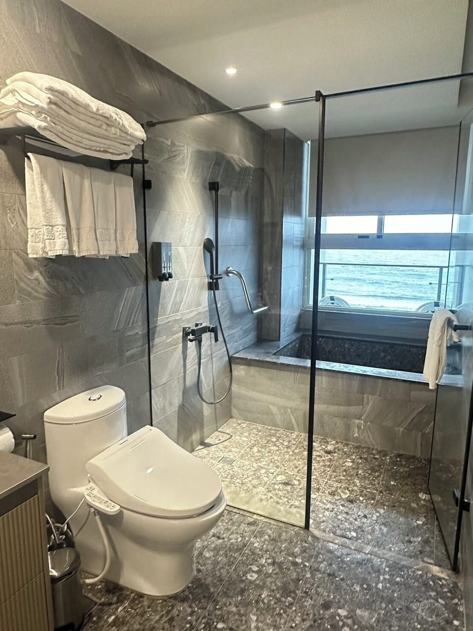 Quadruple Room | Bathroom | Hair dryer, slippers, towels