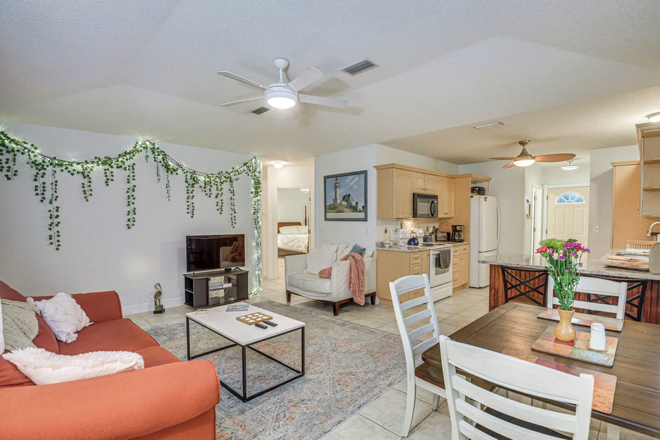 House (2 Bedrooms) | Interior