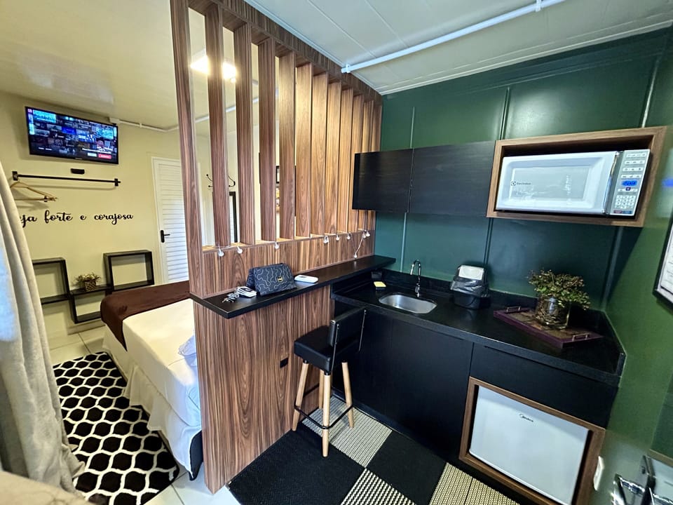Basic Apartment | Free WiFi, bed sheets