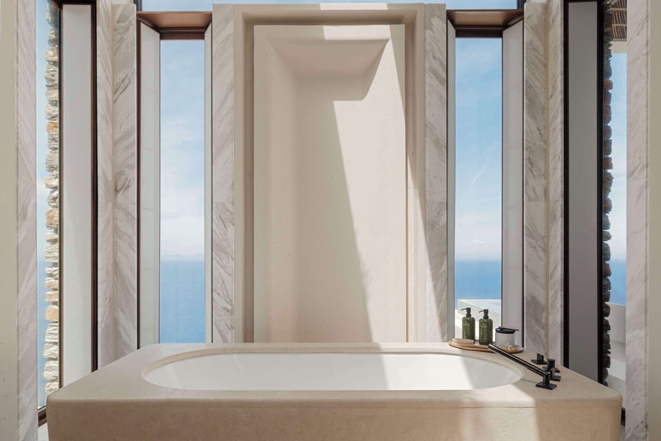 Separate tub and shower, deep soaking tub, free toiletries, hair dryer