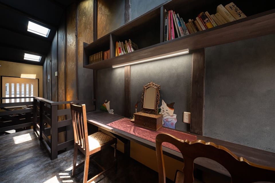 Premier House | 2 bedrooms, desk, laptop workspace, free WiFi