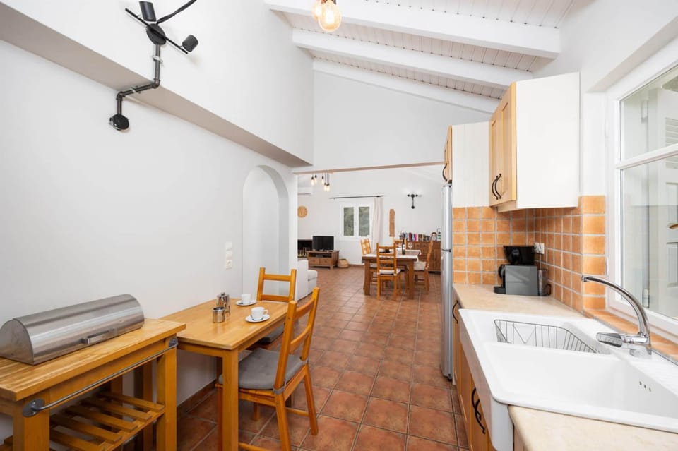 House | 1 bedroom