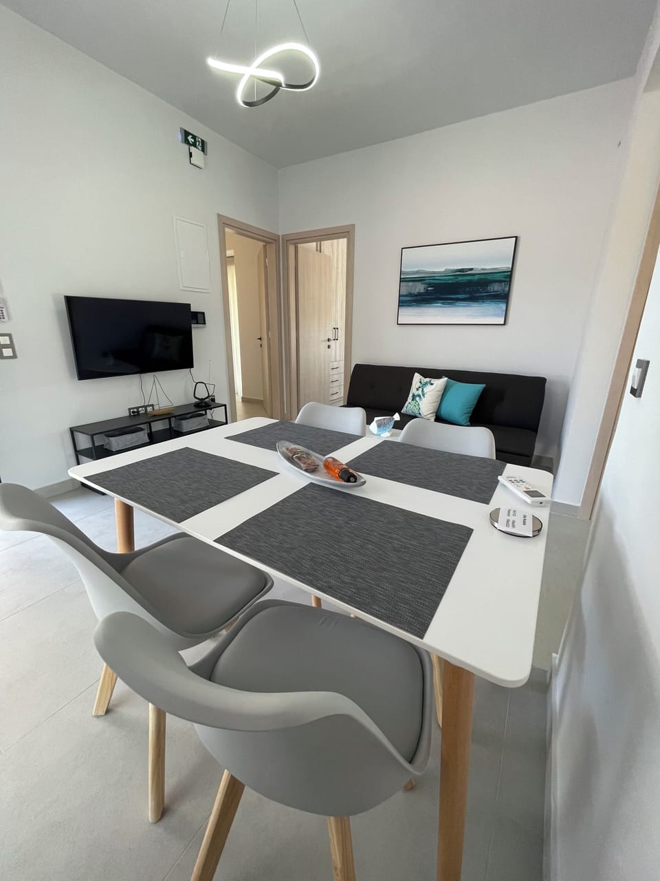 Apartment, 2 Bedrooms, Accessible, Smoking | Dining