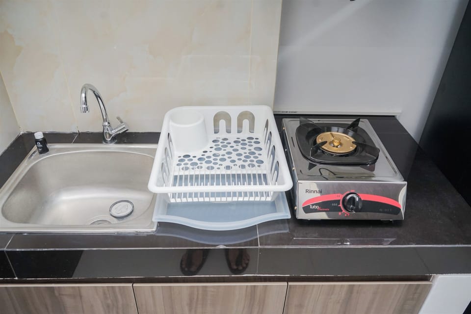Apartment | Private kitchen | Full-size fridge, stovetop