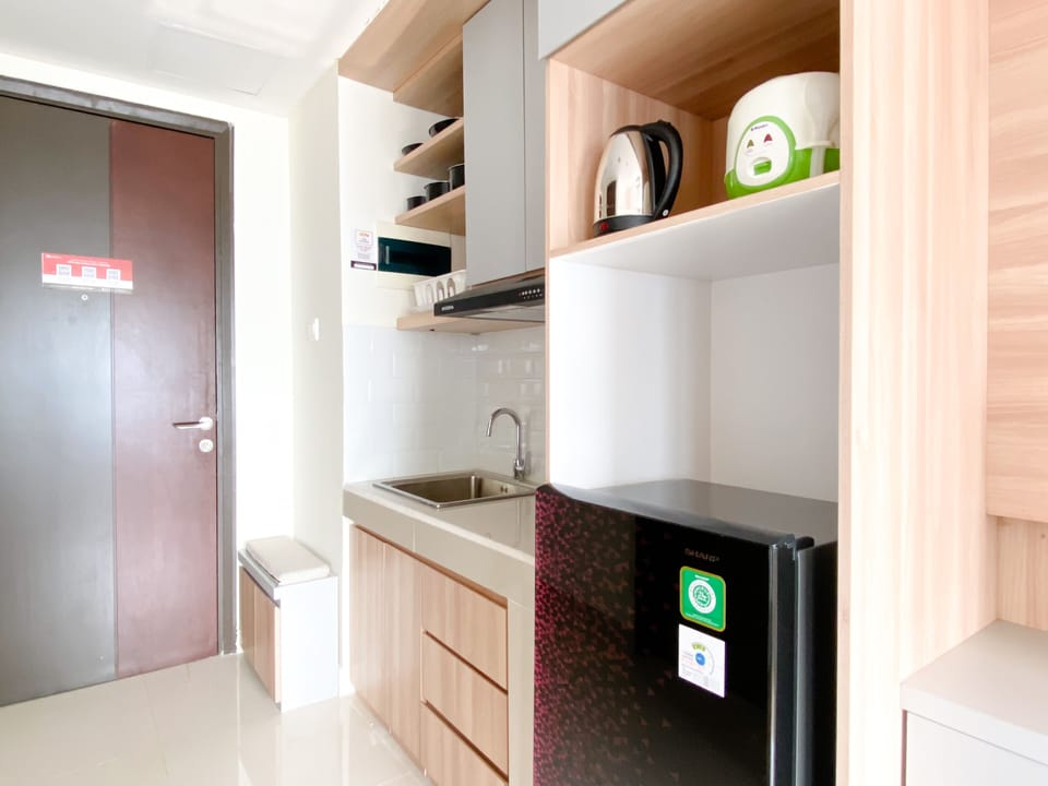 Studio | Private kitchen | Fridge, stovetop, rice cooker
