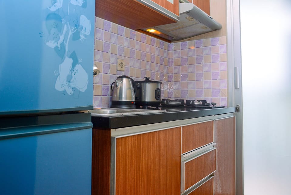 Apartment | Private kitchen | Fridge, stovetop