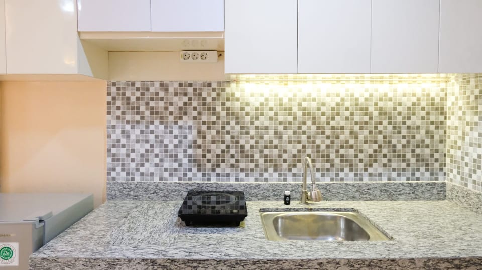 Studio | Private kitchen | Fridge, stovetop, rice cooker