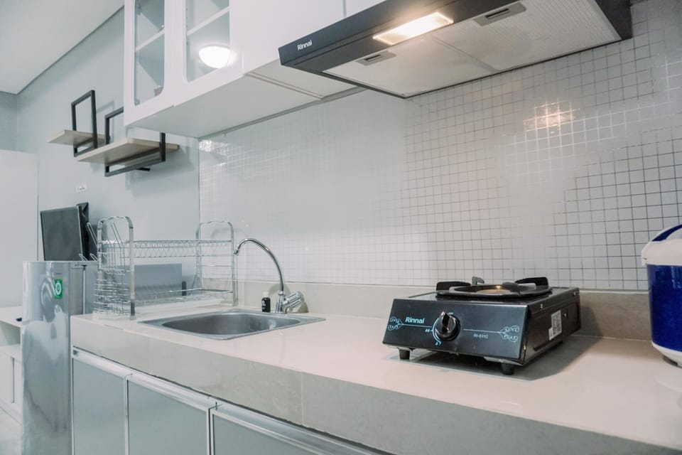 Studio | Private kitchen | Fridge, stovetop, rice cooker