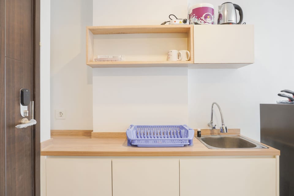 Studio | Private kitchen | Fridge, stovetop, rice cooker
