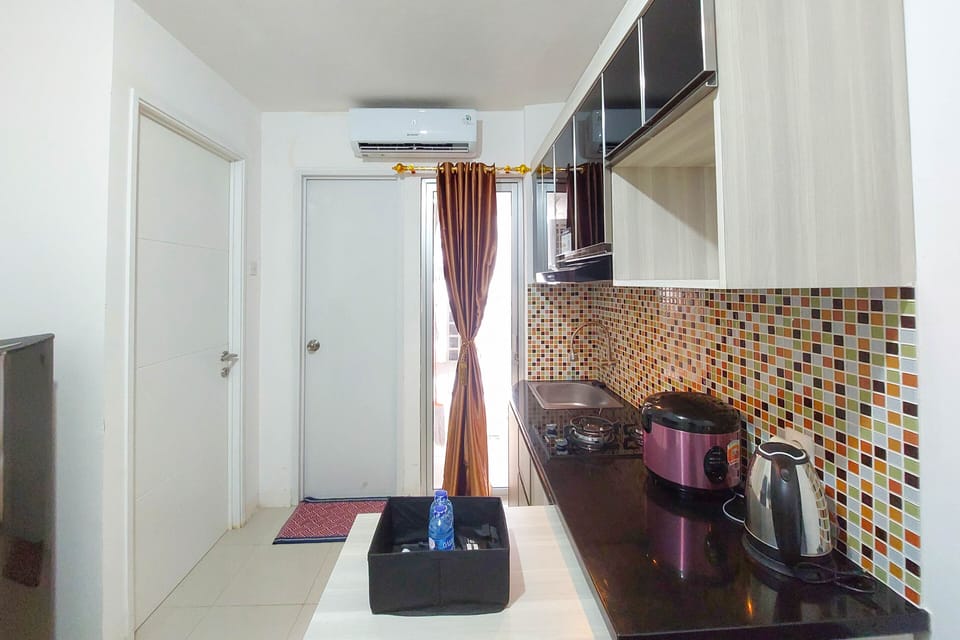 Apartment | Private kitchen | Fridge, stovetop, rice cooker