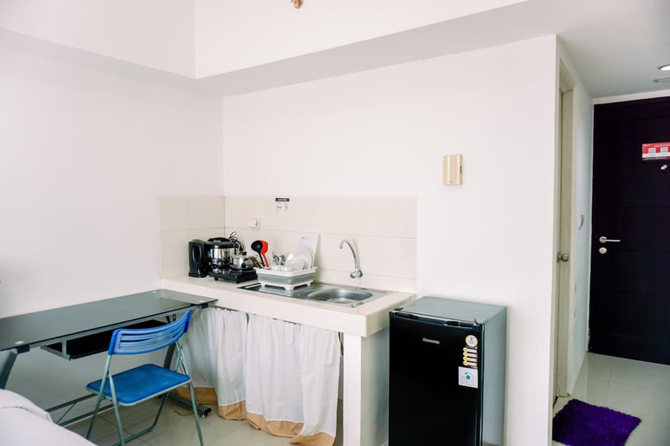Studio | Private kitchen | Fridge, stovetop, rice cooker