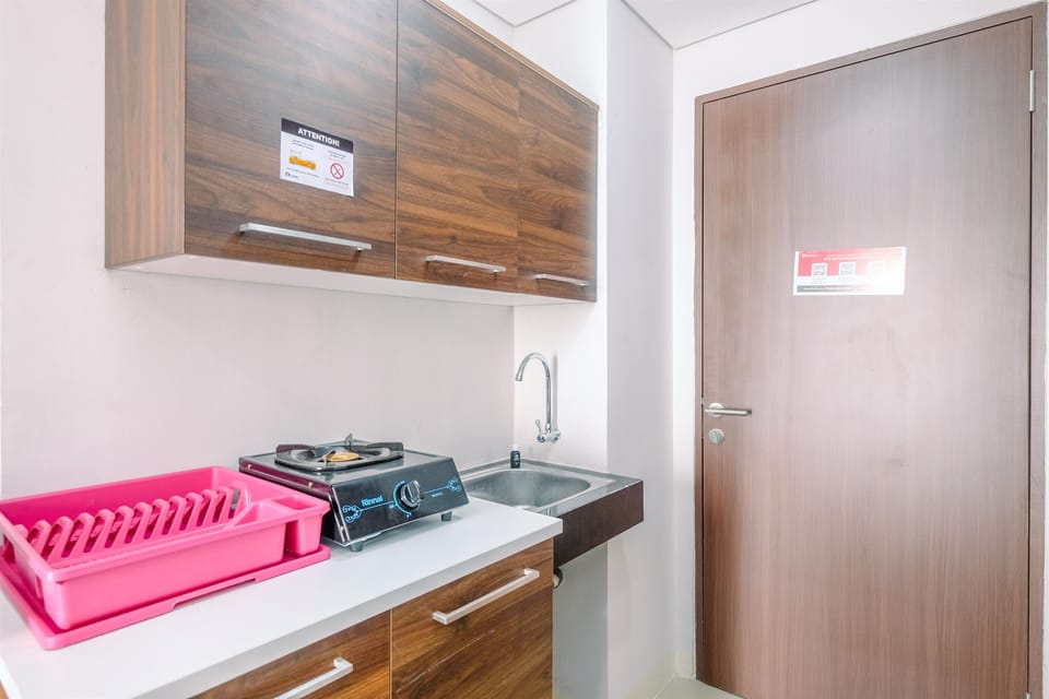 Studio | Private kitchen | Fridge, stovetop, rice cooker