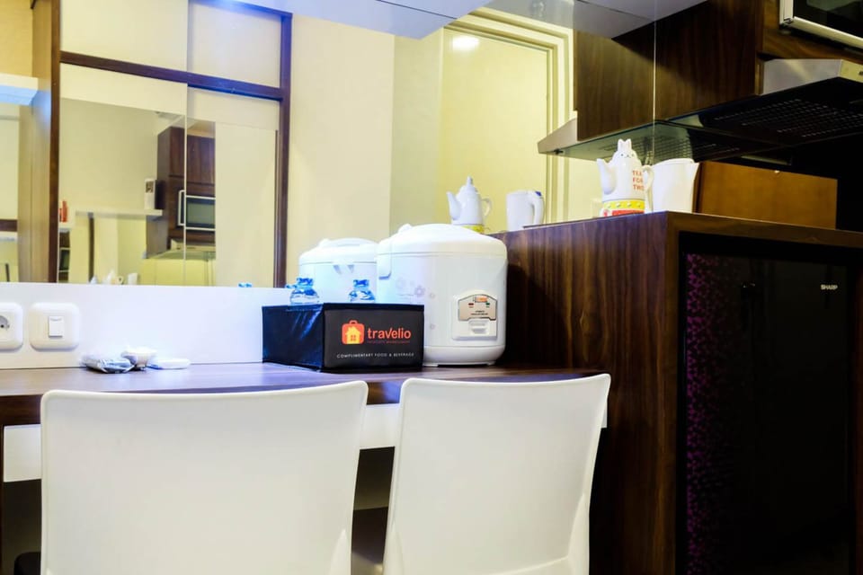 Studio | In-room dining
