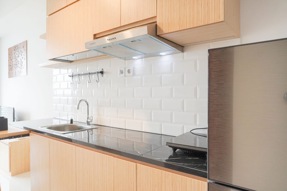 Studio | Private kitchen | Fridge, stovetop, rice cooker, dining tables
