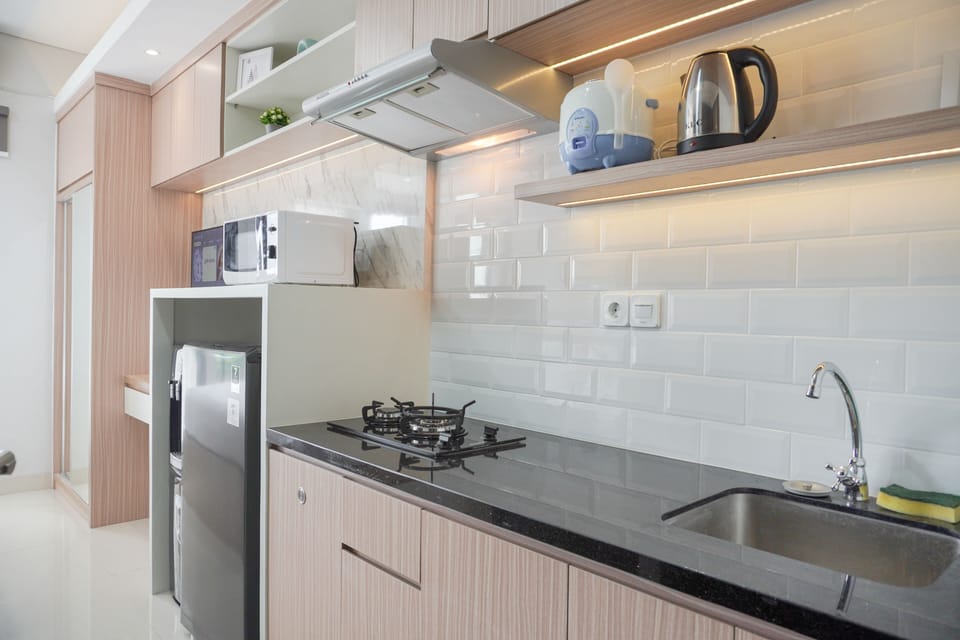 Standard Studio | Private kitchen | Fridge, microwave, stovetop, rice cooker