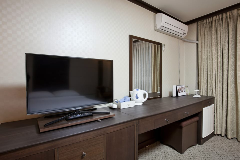 Standard Twin Room | Room amenity