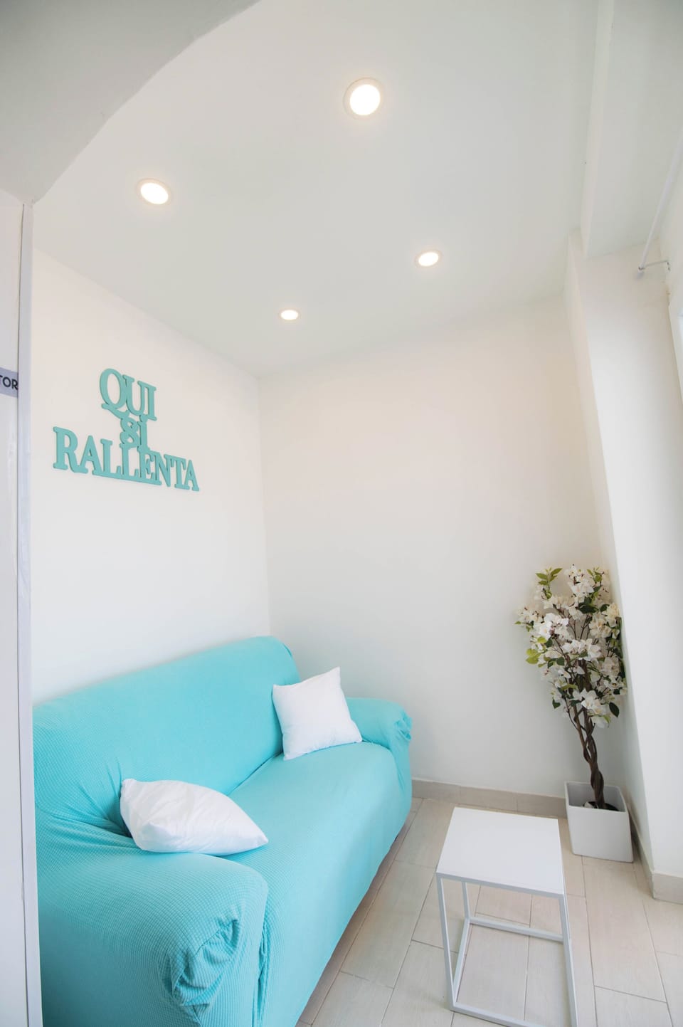 Superior Apartment, 1 Queen Bed, Terrace, Sea View | Living area | 32-inch Smart TV with cable channels