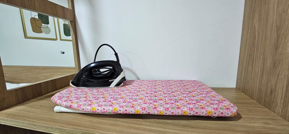 Iron/ironing board, free WiFi
