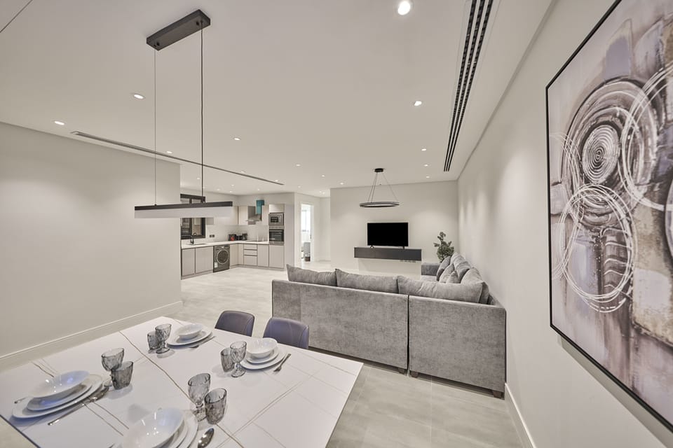 Apartment, 2 Bedrooms | In-room dining