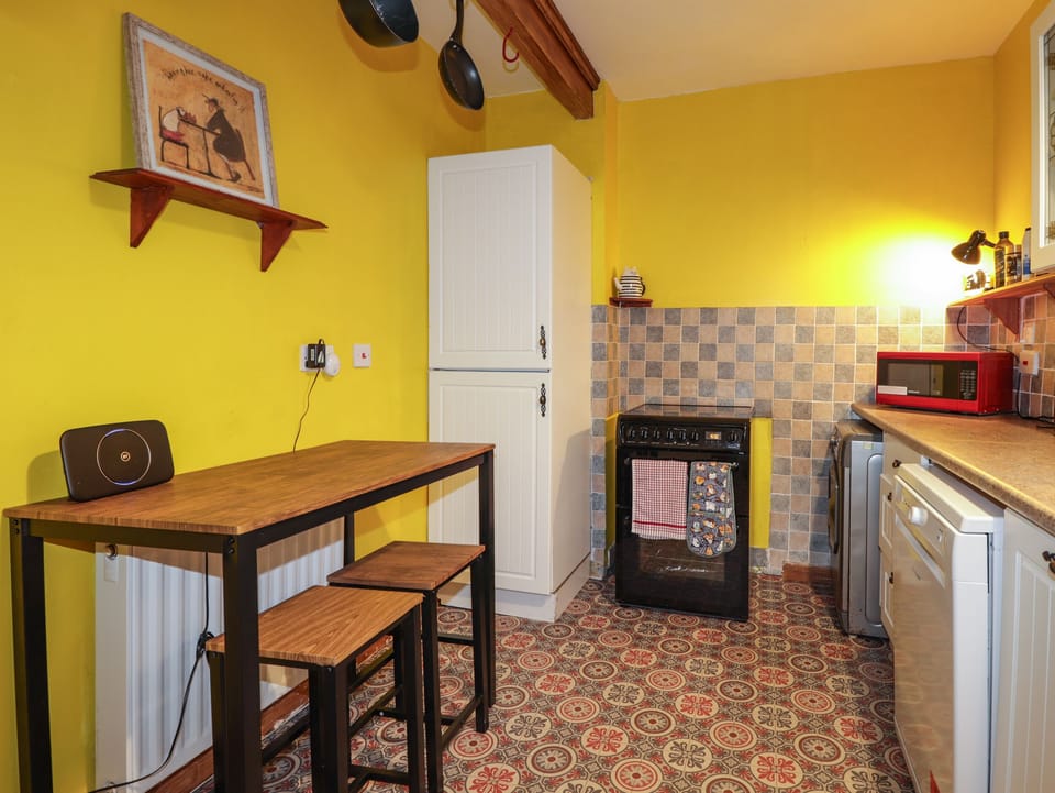 Fridge, dishwasher, electric kettle, toaster