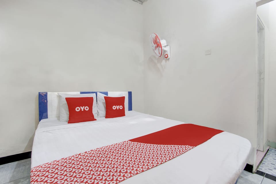 Standard Double Room | Bed sheets