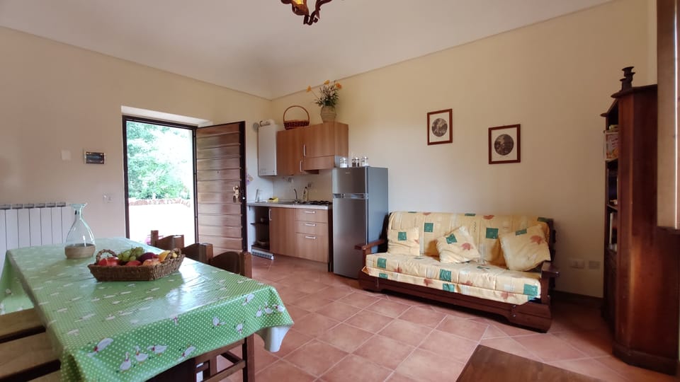 Condo, 1 Bedroom, Valley View | Living room