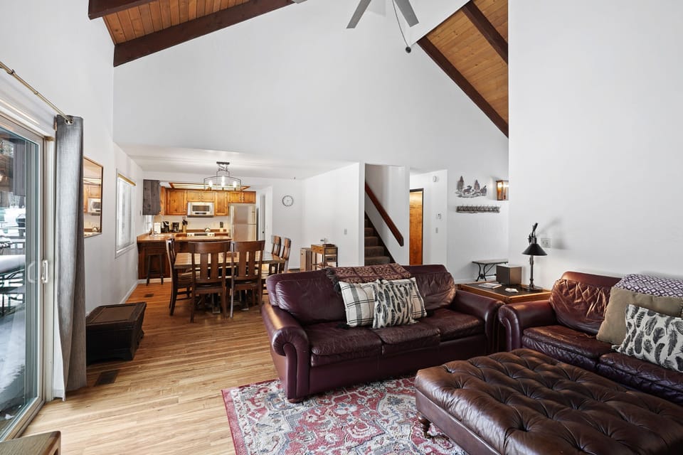 House, 3 Bedrooms | Living area