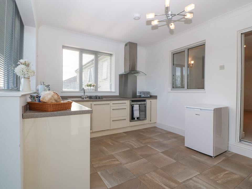 Fridge, dishwasher, electric kettle, toaster