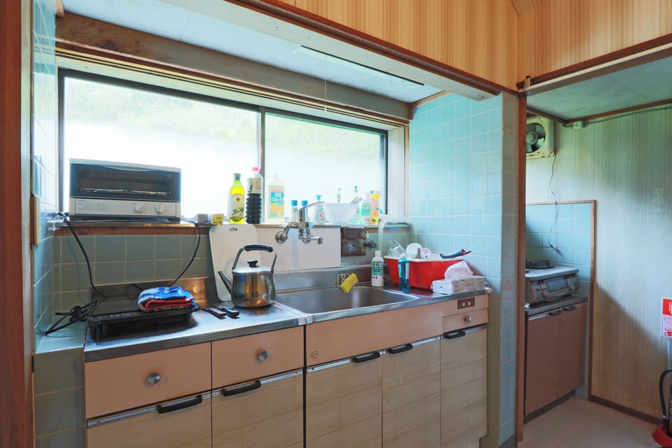 Fridge, microwave, toaster, rice cooker