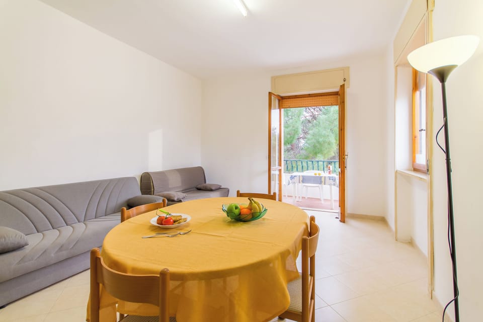 Standard Apartment, 2 Bedrooms, 2 Bathrooms (Casa Gallipolina Sea-View Apt in) | Dining