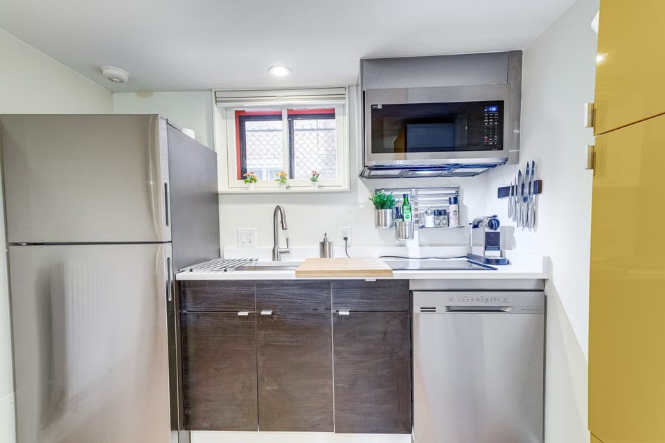 Apartment (0 Bedroom) | Interior