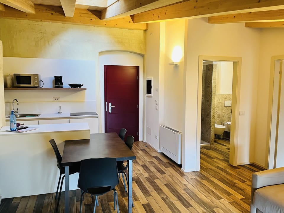 Apartment | Living area | 27-inch LED TV with satellite channels