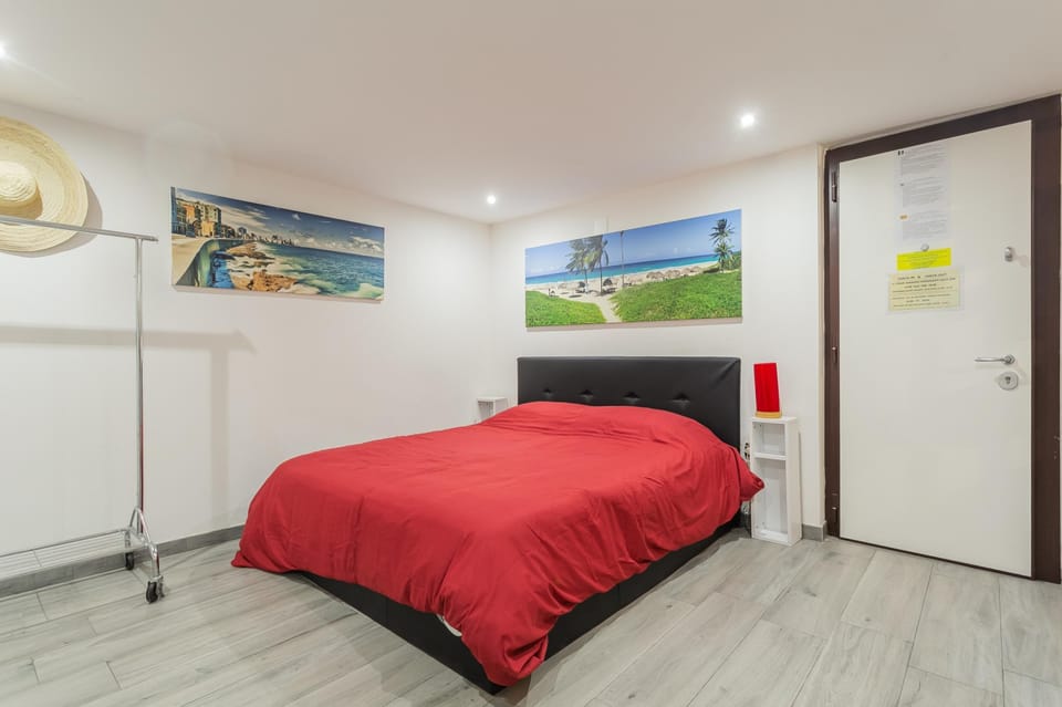 House | 1 bedroom